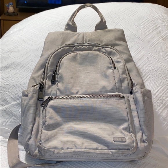 lug hatchback mini backpack canada